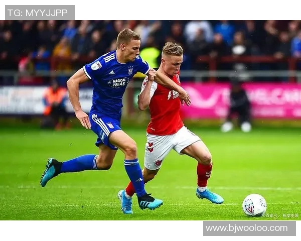 什鲁斯与布城的激烈对决揭示英甲联赛的竞争魅力与球队实力较量